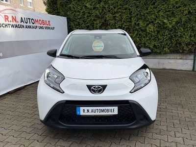 Gebraucht Toyota Aygo X Basis 72 PS (52 kW) 2022 Weiß SUV