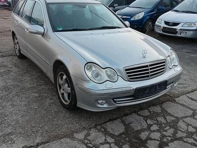 Gebraucht Mercedes C270 170 PS (125 kW) 2004 Grau Kombi