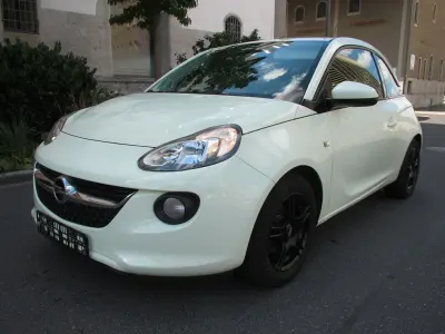 Gebraucht Opel Adam 69 PS (50 kW) 2013 Weiß Kleinwagen