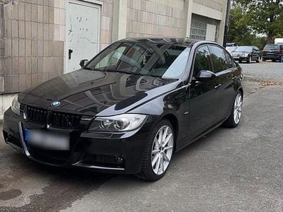 Second-hand BMW 325 M Sport 218 CP (160 kW) 2006 Negru Berlinǎ