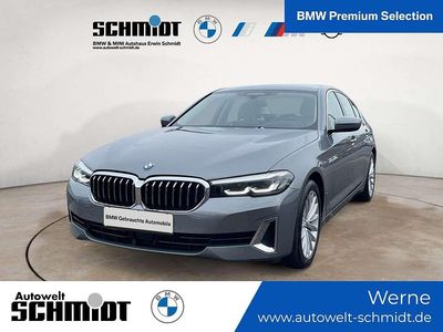 Gebraucht BMW 520 Luxury Line 190 PS (139 kW) 2023 Skycraper grau metallic Limousine