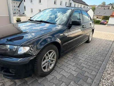 Gebraucht BMW 318 M Sport 143 PS (105 kW) 2005 Schwarz Limousine