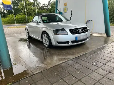 Gebraucht Audi TT Roadster 180 PS (132 kW) 2000 Silber Cabrio