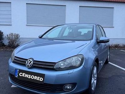 Gebraucht VW Golf VI 105 PS (77 kW) 2011 Blau Kleinwagen
