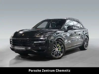 Gebraucht Porsche Cayenne 470 PS (345 kW) 2024 Schwarz SUV