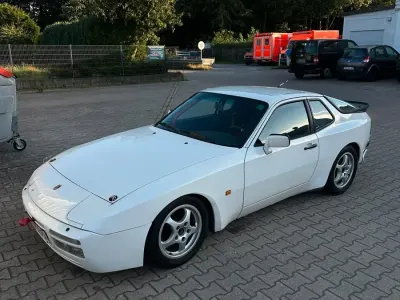 Gebraucht Porsche 944 Turbo 220 PS (161 kW) 1985 Weiß Coupé