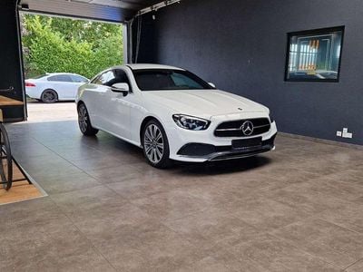 Mercedes E200