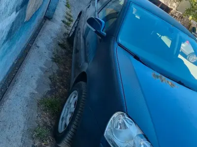 Gebraucht VW Golf V 80 PS (58 kW) 2008 Blau Limousine