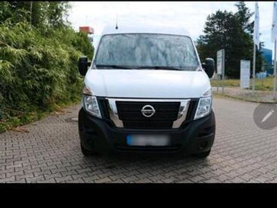Nissan NV400