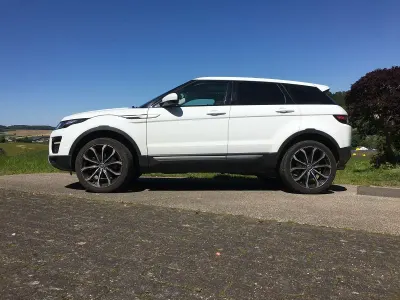 Gebraucht Land Rover Range Rover evoque Pure 150 PS (110 kW) 2018 Weiß SUV