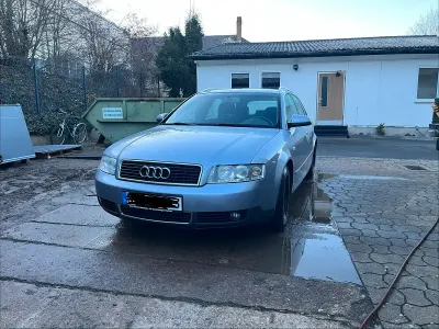 Używany Audi A4 131 KM (96 kW) 2004 Srebrny Kombi