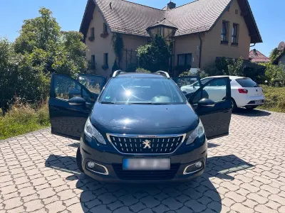 Gebraucht Peugeot 2008 82 PS (60 kW) 2016 Schwarz SUV