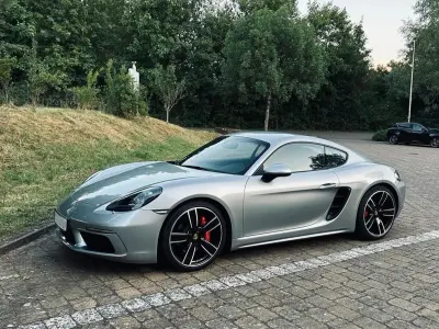 Gebraucht Porsche 718 Cayman S Sport 350 PS (257 kW) 2017 Silber Coupé
