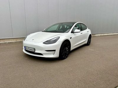 Weiß Gebraucht 2022 Tesla Model 3 Performance Limousine | 29.400 € (Guter Preis)
