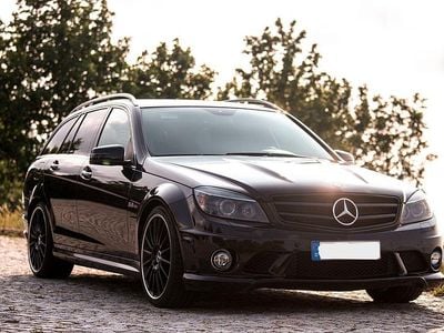 Mercedes C63 AMG