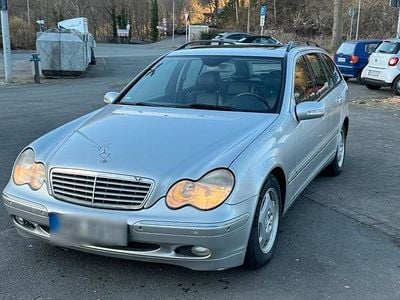 Gebraucht Mercedes C220 143 PS (105 kW) 2003 Grau Kombi