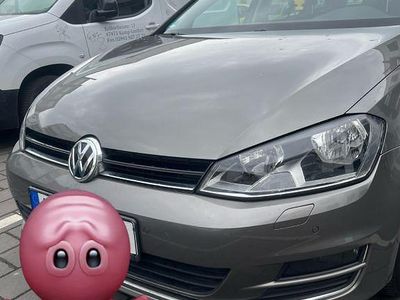 Grau Gebraucht 2015 VW Golf VII LOUNGE Kombi | 6.900 € (Guter Preis)