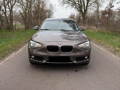 Gebraucht BMW 116 136 PS (100 kW) 2014 Braun Kleinwagen