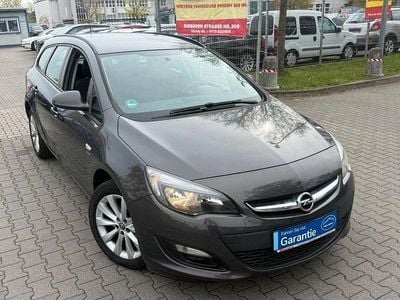 Usata Opel Astra Active 140 CV (102 kW) 2013 Grigio Station wagon