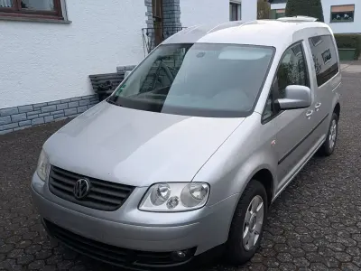 Gebraucht VW Caddy Life 105 PS (77 kW) 2009 Silber Van / Kleinbus