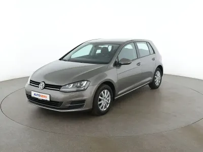 Gebraucht VW Golf VII Comfortline 2016 Grau Limousine