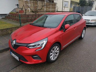 Gebraucht Renault Clio V Experience 72 PS (52 kW) 2020 Rot Limousine