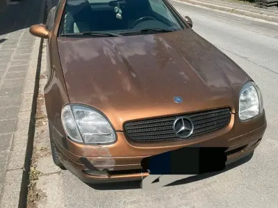Gebraucht Mercedes SLK230 193 PS (141 kW) 1998 Gold Cabrio
