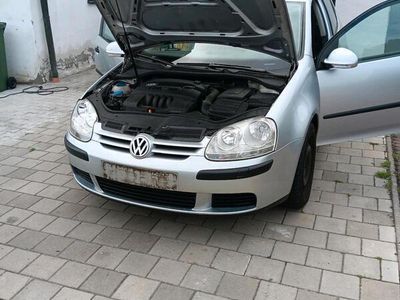 VW Golf V