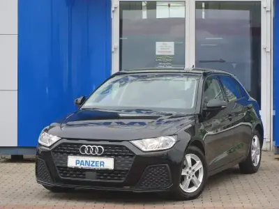 Gebraucht Audi A1 Sportback Basis 116 PS (85 kW) 2020 Schwarz Kleinwagen