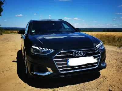 Gebraucht Audi A4 Advanced 150 PS (110 kW) 2020 Schwarz Kombi