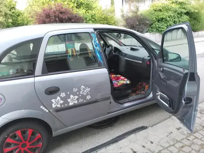 Gebraucht Opel Meriva 101 PS (74 kW) 2003 Silber Van / Kleinbus