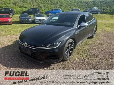 Gebraucht VW Arteon R 320 PS (235 kW) 2023 Deep black perleffekt Limousine