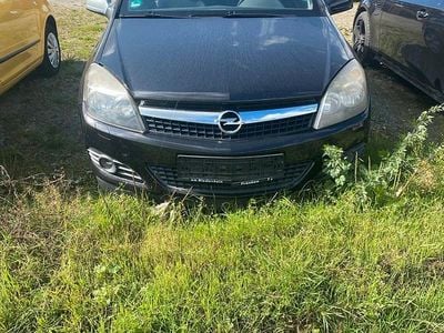 Opel Astra GTC