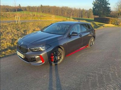 BMW 128