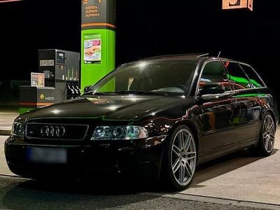 Usata Audi S4 345 CV (253 kW) 1998 Nero Station wagon