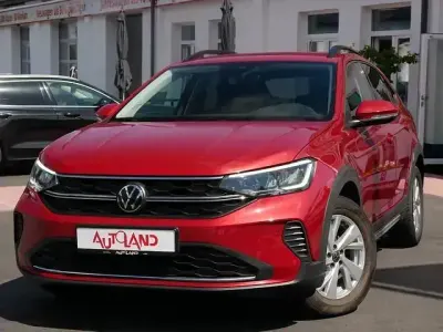 Gebraucht VW Taigo Life 95 PS (69 kW) 2023 Rot SUV