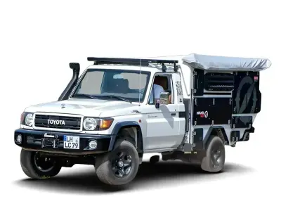 Gebraucht Toyota Land Cruiser 231 PS (169 kW) 2024 Weiss Van / Kleinbus