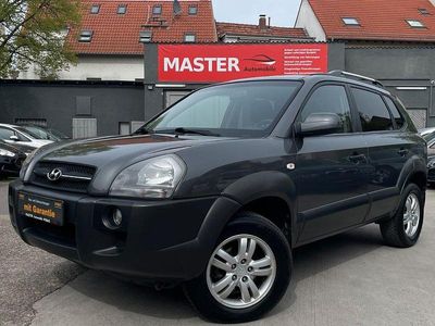 Usata Hyundai Tucson GLS 140 CV (102 kW) 2007 Grigio SUV