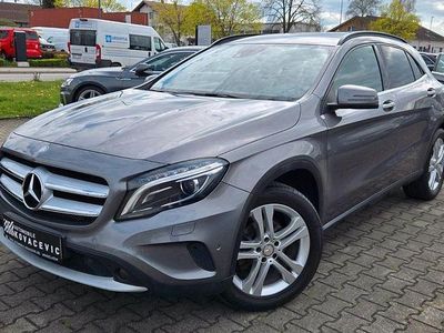 Second-hand Mercedes GLA220 Style 170 CP (125 kW) 2015 Gri SUV