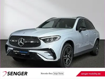 Używany Mercedes GLC300e AMG 204 KM (150 kW) 2025 Srebrny