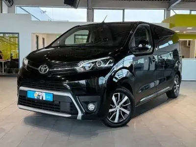 Second-hand Toyota Proace Verso 177 CP (130 kW) 2019 Negru Break