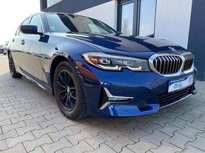 Usata BMW 318 Luxury Line 150 CV (110 kW) 2019 Blu Berlina