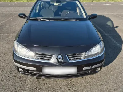 Używany Renault Laguna III 130 KM (95 kW) 2007 Czarny Kombi