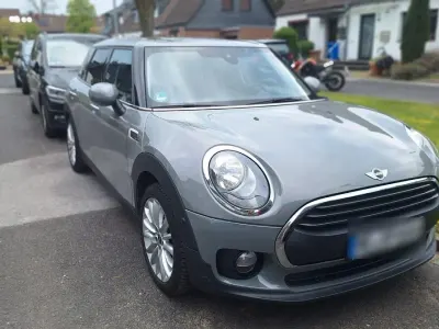Usado Mini ONE 102 HP (75 kW) 2017 Cinzento Citadino