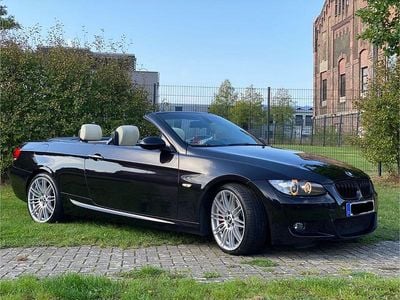 Gebraucht BMW 335 Cabriolet Sport Line 306 PS (225 kW) 2009 Schwarz Cabrio