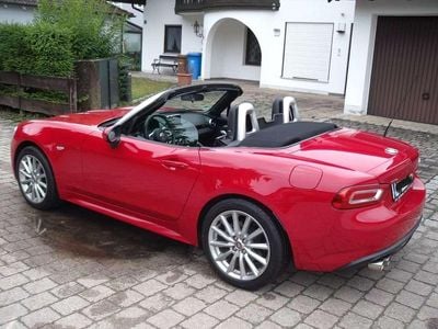 Fiat 124 Spider