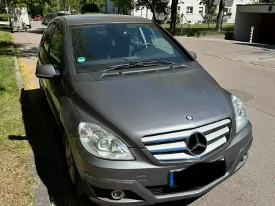 Brugt Mercedes B180 116 HK (85 kW) 2010 Grå MPV