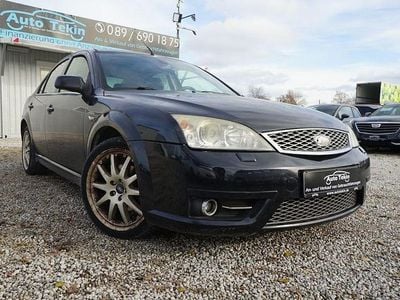 Schwarz Gebraucht 2005 Ford Mondeo Titanium X Limousine | 2.950 € (Etwas zu teuer)
