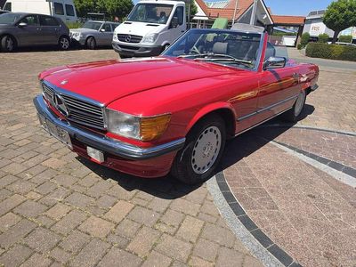 Second-hand Mercedes SL300 188 CP (138 kW) 1986 Roșu Cabrio