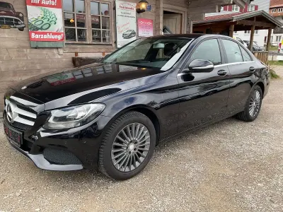 Gebraucht Mercedes C180 156 PS (114 kW) 2014 Schwarz Limousine